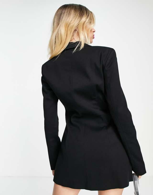 Reclaimed Vintage inspired slim fit blazer in black 0