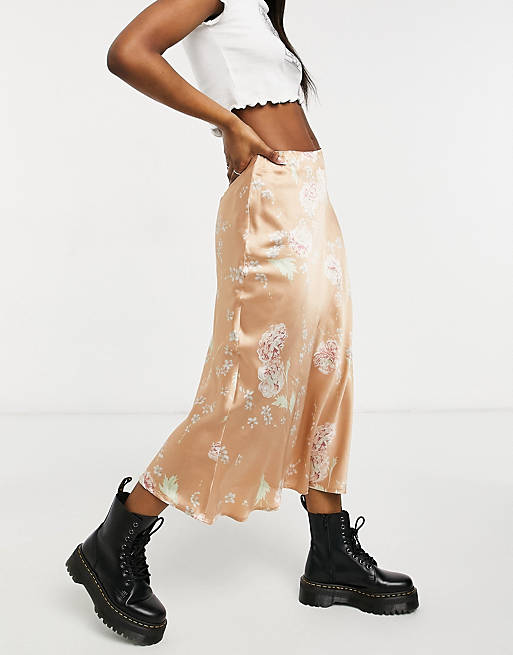 Reclaimed Vintage inspired slip skirt in peach floral