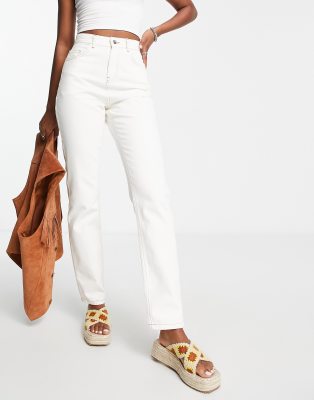 Reclaimed Vintage inspired straight leg jean in white