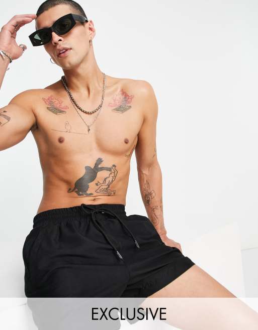 Reclaimed Vintage Inspired – Svarta, korta badshorts – BLACK