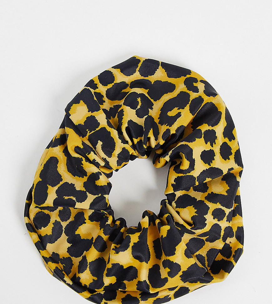 Reclaimed Vintage inspired swim scrunchie in leopard print-Multi