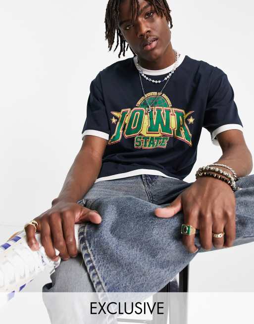 Reclaimed Vintage Inspired – T-shirt i bomull med Iowa-tryck – NAVY