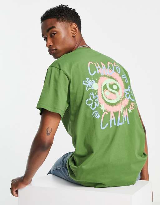 Reclaimed Vintage – Inspired – T-Shirt in Grün mit Chaos Calm-Print