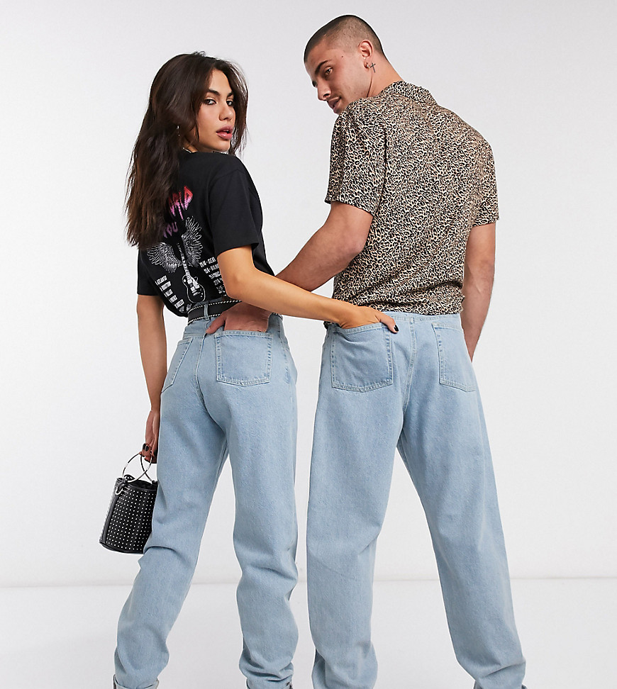 Reclaimed Vintage – Inspired The '83 Unisex – Lässige Jeans in verwaschenem Hellblau