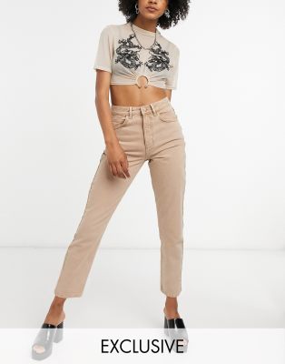 Reclaimed Vintage inspired the 91' mom jean in sand - ASOS Price Checker