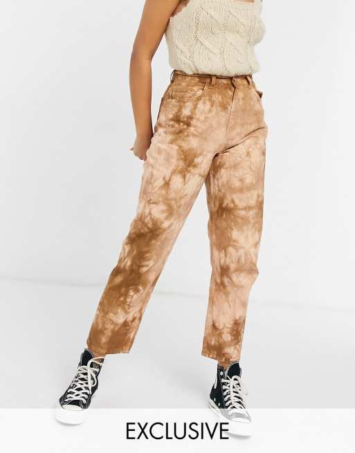 Reclaimed Vintage inspired The '92 original mom in grunge wash