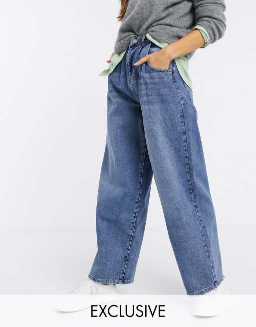 Large mom jeans 2025