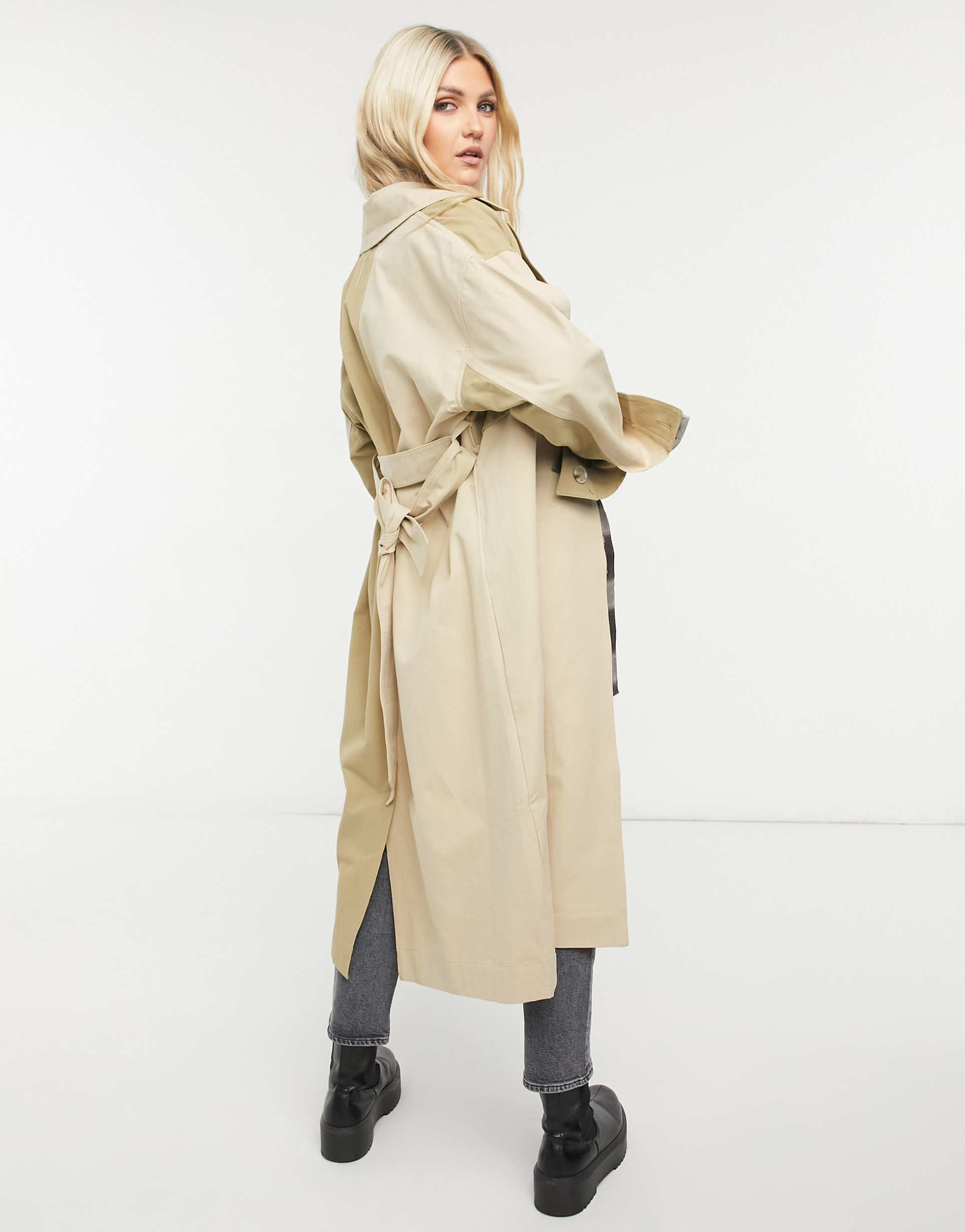 Reclaimed Vintage inspired the neutral two tone mac view 3