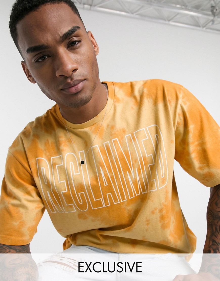 Reclaimed Vintage Inspired - Tie-dye T-shirt met logo in oranje-Kiezelkleurig