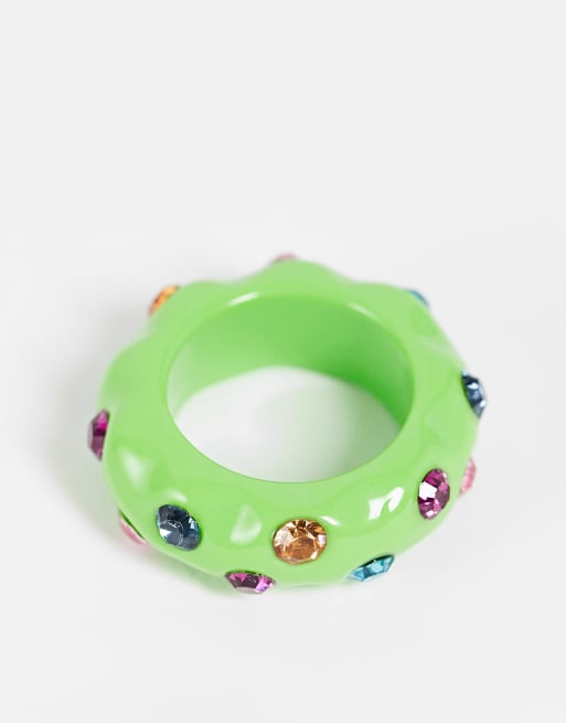 Reclaimed Vintage Inspired unisex chunky plastic ring with rainbow ...