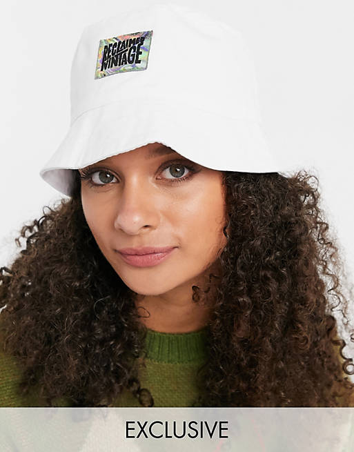 Reclaimed Vintage inspired unisex logo bucket hat in white