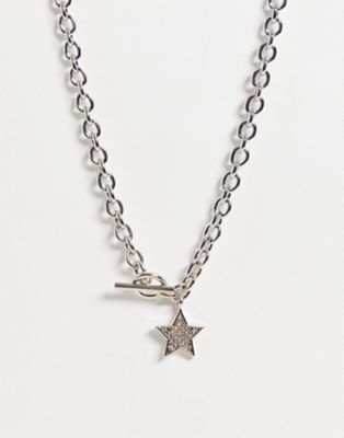 Reclaimed Vintage inspired unisex Y2K necklace with star in silver