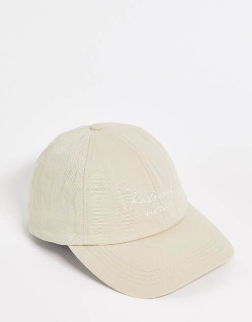 Reclaimed Vintage – Inspired – Vintageinspirerad gräddvit keps i unisex-modell med broderad logga