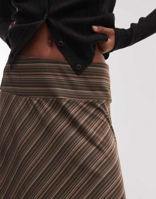 Reclaimed vintage jersey awkard length skirt in brown stripe, 2 of 5