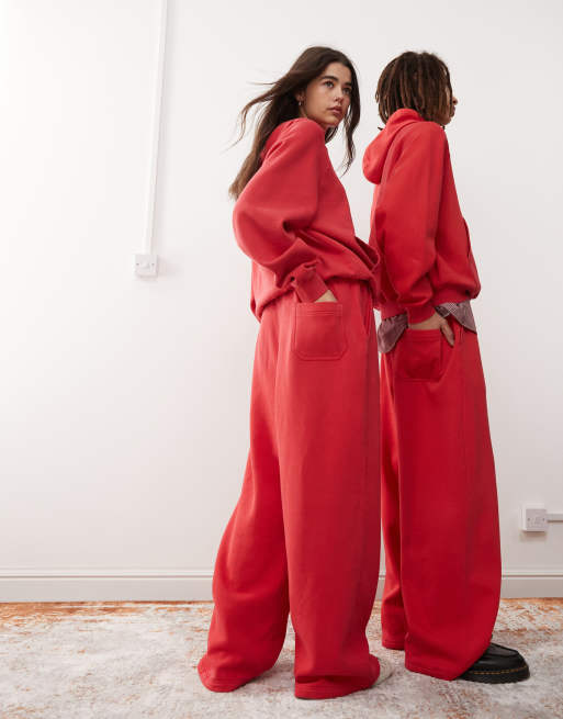 Reclaimed Vintage - Joggers oversize unisex rosso bordeaux a fondo ampio , 3 di 4