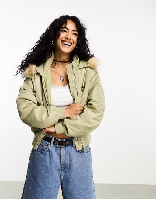 Reclaimed Vintage - Kakigrøn bomber-jakke med pelshætte