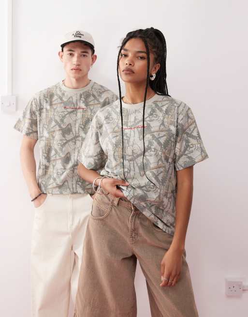 Reclaimed Vintage – Kastiges Unisex-T-Shirt mit Military-Muster, 2 von 4