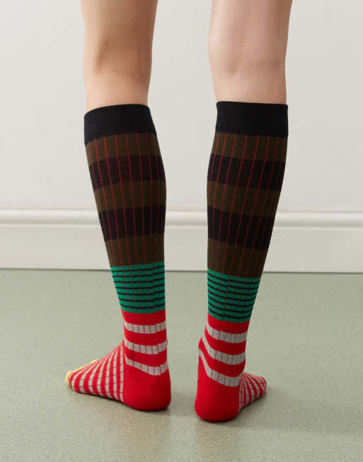 Reclaimed Vintage – Knielange Sportsocken mit Streifenmustern, 4 von 4
