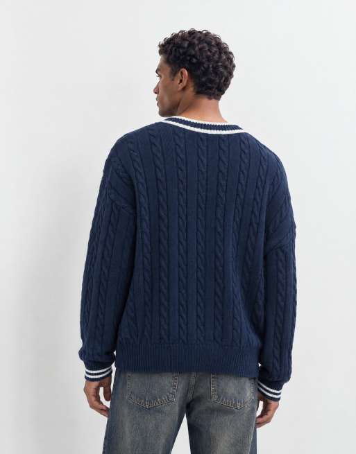 Reclaimed Vintage knitted cotton blend v neck jumper in navy, 9 of 10