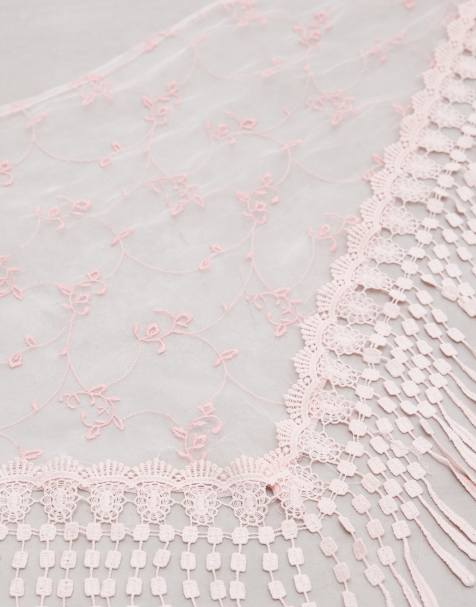 Reclaimed Vintage – Kopf- und Taillentuch aus rosa Spitze mit Blumendetail