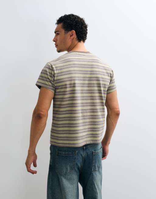 Reclaimed Vintage kortærmet T-shirt med olivenstribe, 5 af 5