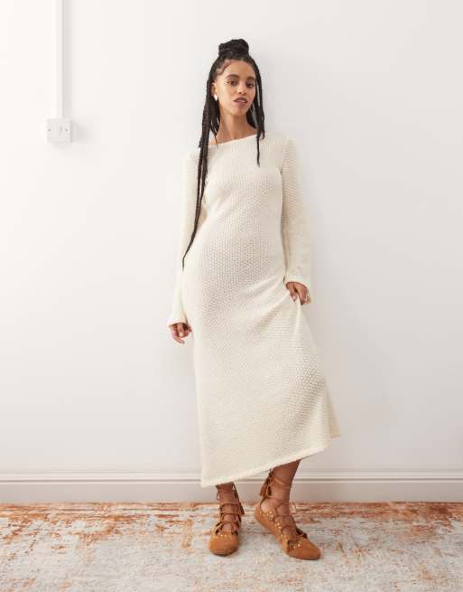 Reclaimed Vintage – Krämvit, virkad maxiklänning med utsvängda ärmar