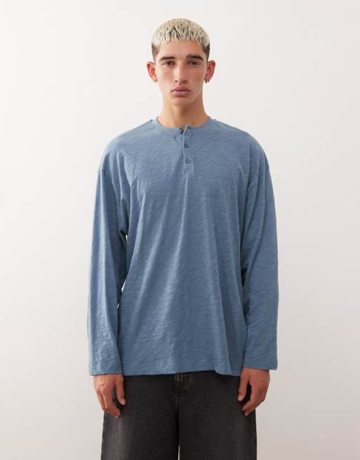 Reclaimed Vintage – Langärmliges Henley-T-Shirt aus Flammgarn-Jersey in Blau