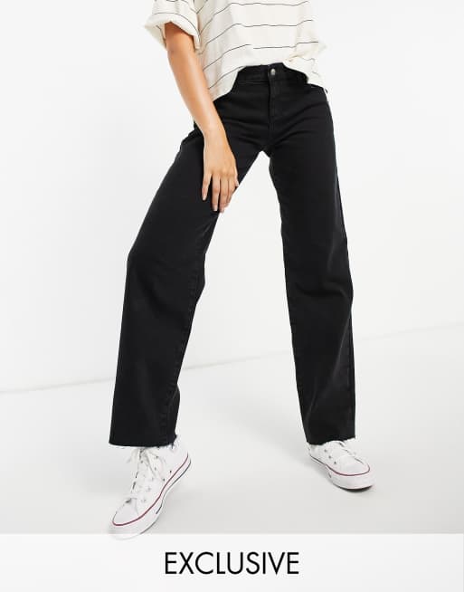 Reclaimed Vintage - Lavtaljede dad-jeans i vasket sort