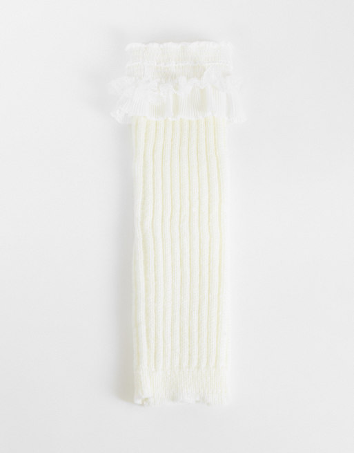 Reclaimed Vintage legwarmer with lace in cream