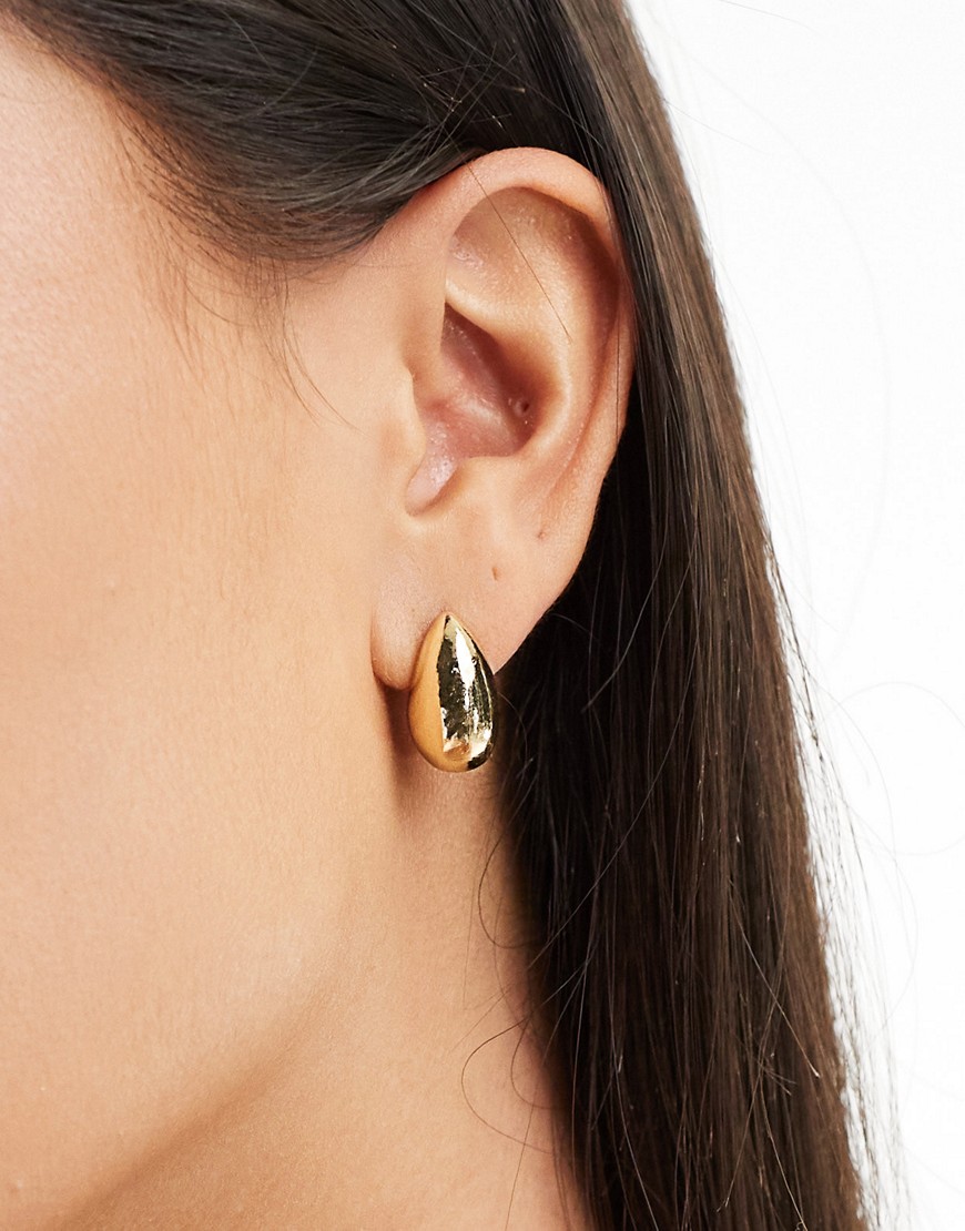 Reclaimed Vintage limited edition chubby hoop earrings in gold plate