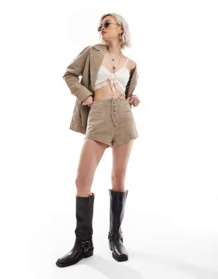 Reclaimed Vintage limited edition festival western hotpants in suede-Neutral