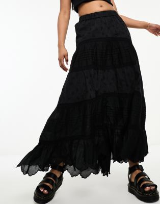 Reclaimed Vintage limited edition prairie skirt in black