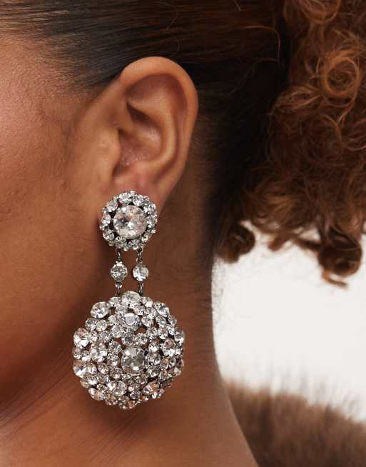 Reclaimed Vintage – Limited Edition – Silverfärgade statement-örhängen med strass, 2 av 3
