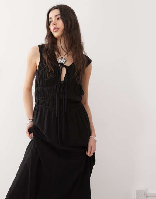 Reclaimed Vintage linen blend maxi sundress with ruching and ties in black, 2 of 4