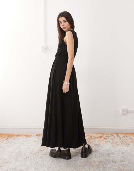 Reclaimed Vintage linen blend maxi sundress with ruching and ties in black, 3 of 4