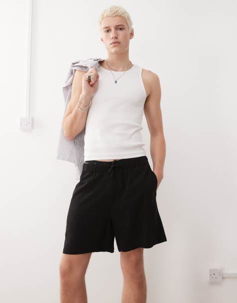 Reclaimed Vintage linen blend short in black - view 1