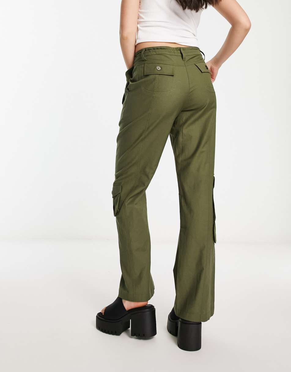 Reclaimed Vintage linen cargo trousers in khaki 2