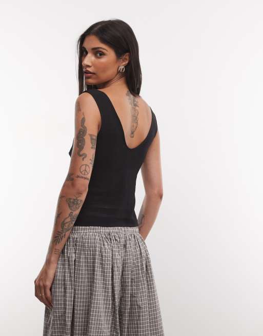 Reclaimed Vintage linen v neck button detail top in black, 4 of 4