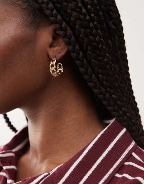 Reclaimed Vintage link hoop earrings in gold - view 1