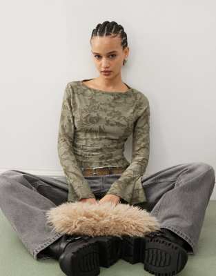 Reclaimed Vintage Long Sleeve Burn Out Top In Khaki Flock-red