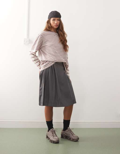 Reclaimed Vintage long sleeve oversized double layered T-shirt in mixed stripe, 2 of 4