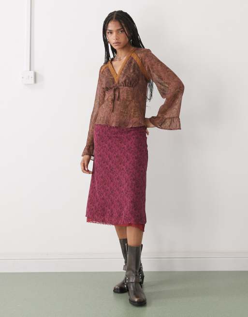 Reclaimed Vintage long sleeve tea top with lace trims in brown paisley print, 4 of 4