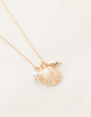 Reclaimed Vintage Longer Length Necklace With Shell