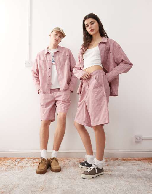 Reclaimed Vintage – Longline-Unisex-Shorts in kariertem Rot, Kombiteil