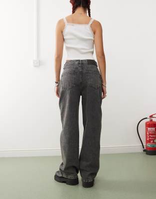 Reclaimed Vintage Low Rise Baggy Jeans In Gray