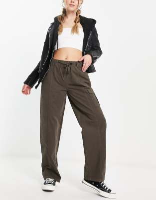 low rise cori cargo pants in chocolate-Multi