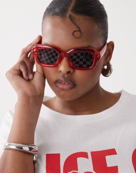 Reclaimed Vintage - Lunettes de soleil carrées avec monture bombée - Rouge cerise - view 1