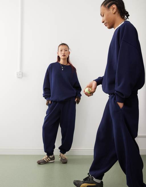 Reclaimed Vintage – Marinblått sweatshirtset i oversize och unisex-modell med boxig passform