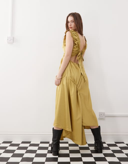 Reclaimed Vintage maxi dress with ruched detailing in green, 3 of 4