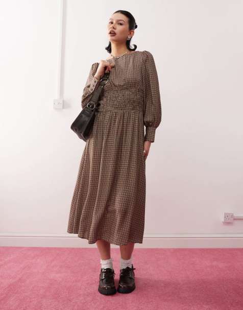 Reclaimed Vintage maxi smock dress with shirring in brown check - view 1